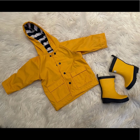 Hatley Other - Hatley Rain Jacket and rain boots